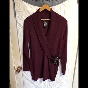 Sweater. Wine colour.